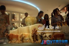 打造千億產(chǎn)值創(chuàng)意經(jīng)濟(jì)城 千年瓷都景德鎮(zhèn)大陶瓷