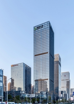 中國(guó)人壽安徽金融中心：打造綠色低碳樓宇，成就合肥區(qū)域標(biāo)桿